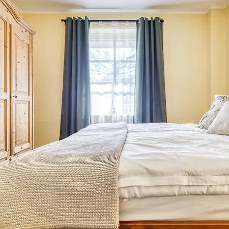 Stoertebeckerstrasse 14 - 6 * 青斯特